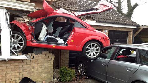 Craziest car crashes. Things To Know About Craziest car crashes. 